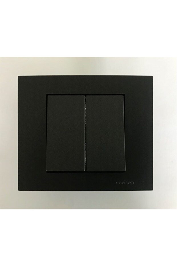 مفوض أسود مؤطر - 1