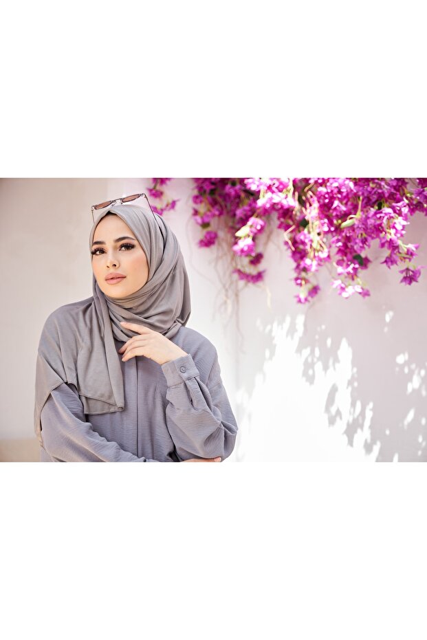 Gray Combed Shawl - 3