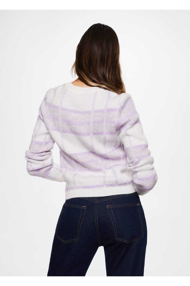 Checkered Knitted Sweater - 4