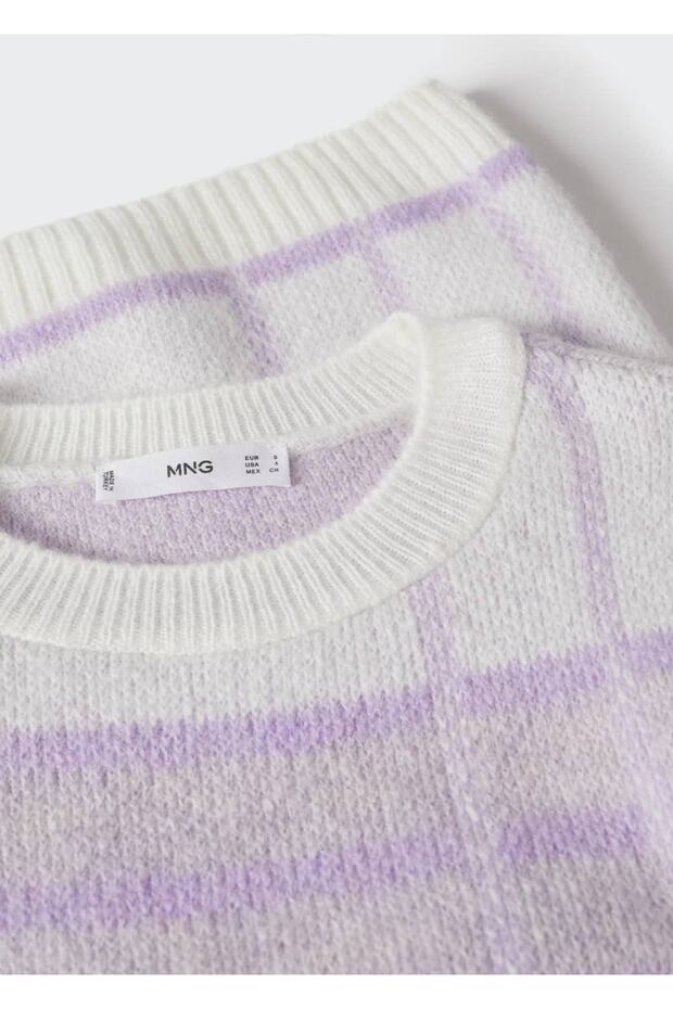 Checkered Knitted Sweater - 7