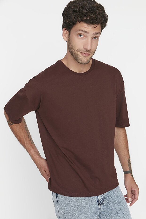 Kahverengi Oversize/Geniş Kesim %100 Pamuklu Kısa Kollu Basic T-Shirt TMNSS22TS0318 - 4