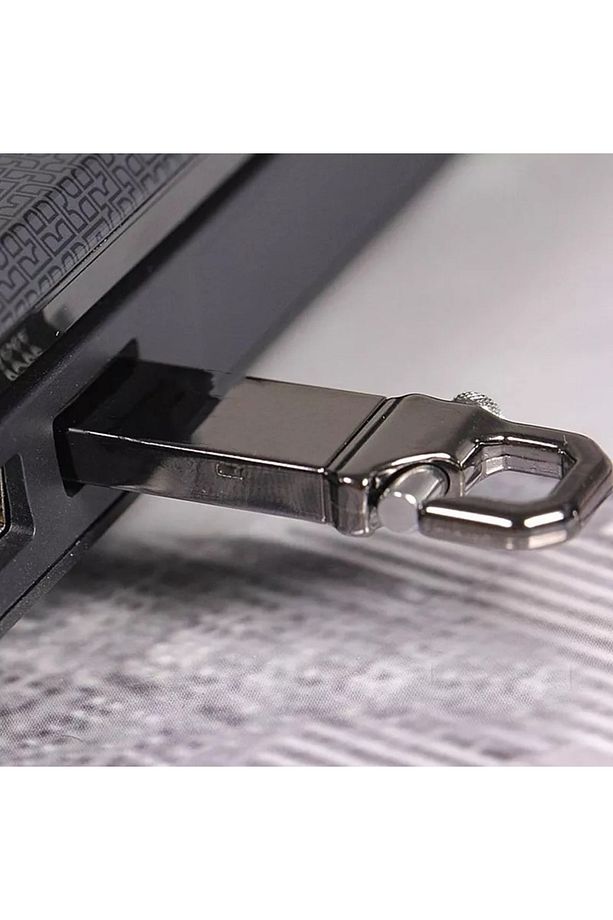 Usb 3.0 Flash Bellek 2 Tb Yüksek Hızlı Ve Büyük Kapasiteli USB2TB - 4