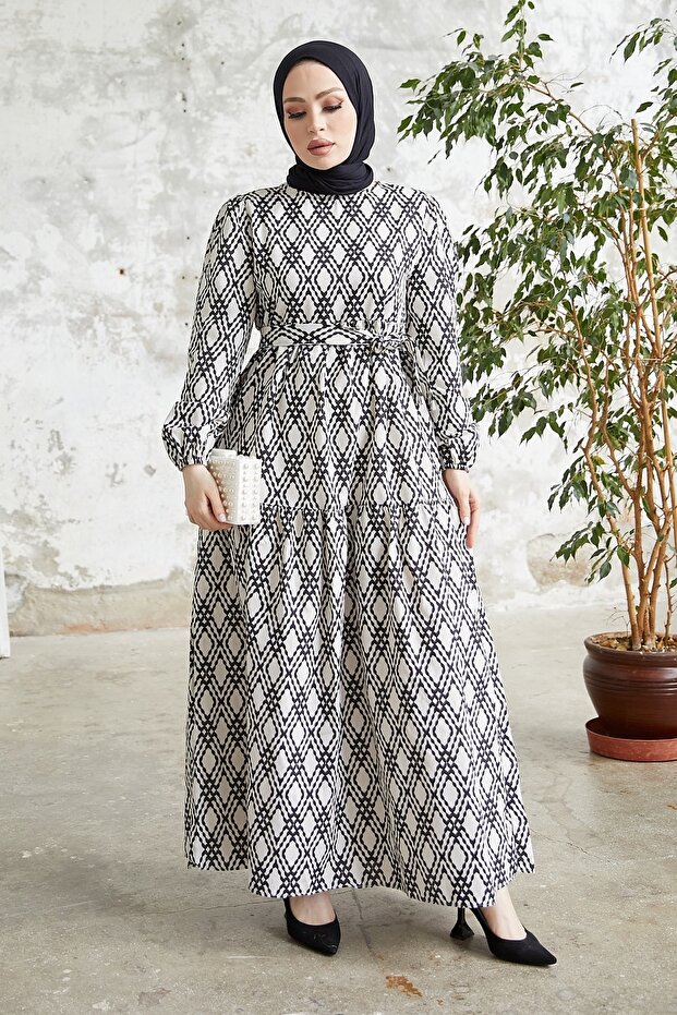 Laura Chain Pattern Linen Dress - Black