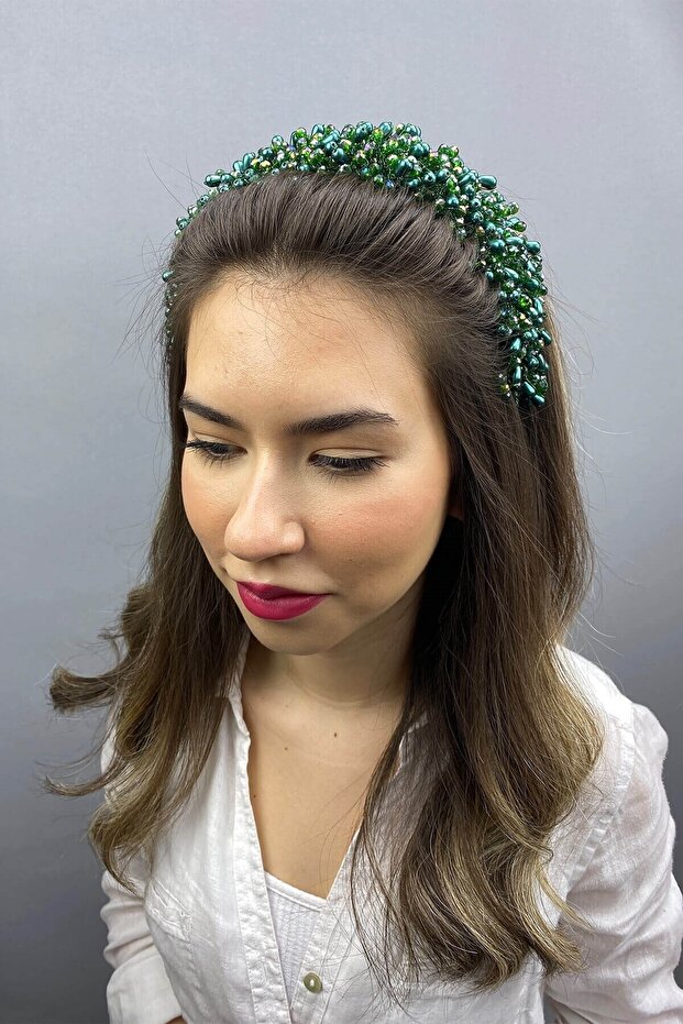 Green Pegasy Model Hair and Turban Accessory