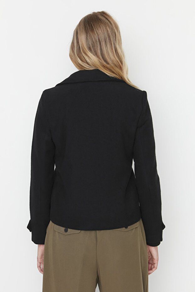 Schwarzer taillierter Wollmantel mit Prägung TWOAW21KB0013 - 5