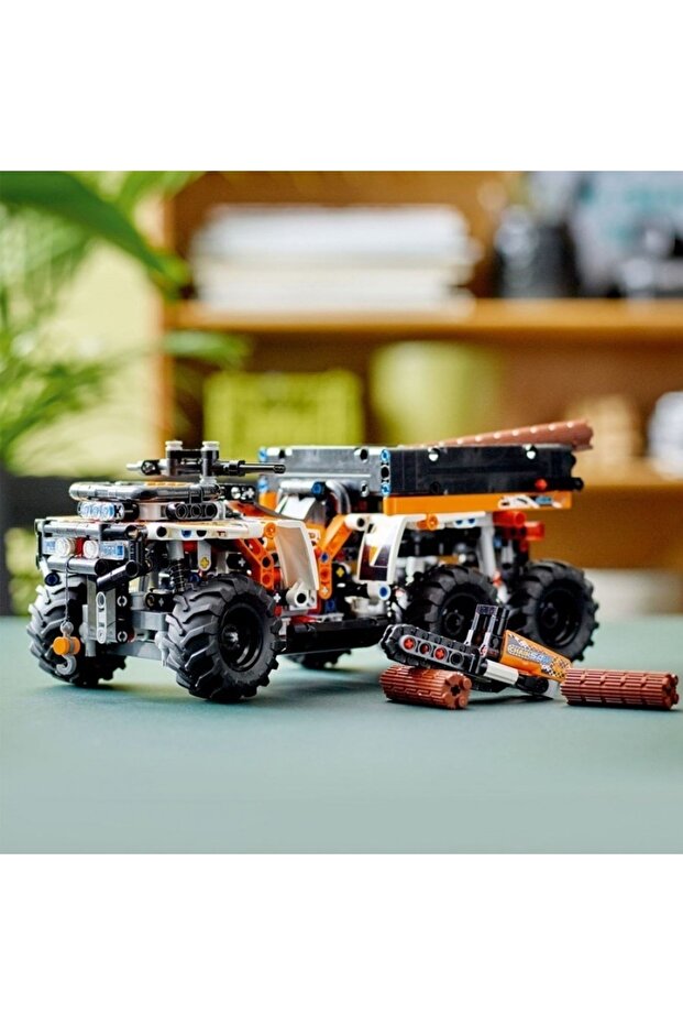 ® Technic Arazi Aracı 42139 – 10 Yaş ve Üzeri İçin Koleksiyonluk Oyuncak Yapım Seti (764 Parça) - 3
