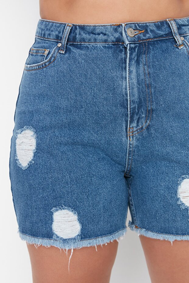 Koyu Mavi Yüksek Bel Destroylu Denim Şort & Bermuda TBBSS22SR0165 - 2