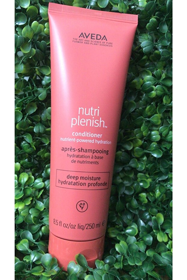 Nutriplenish Conditioner Deep Moisture Saç Kremi 250 Ml - 1