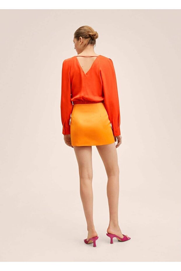 Kısa Saten Bluz - 4