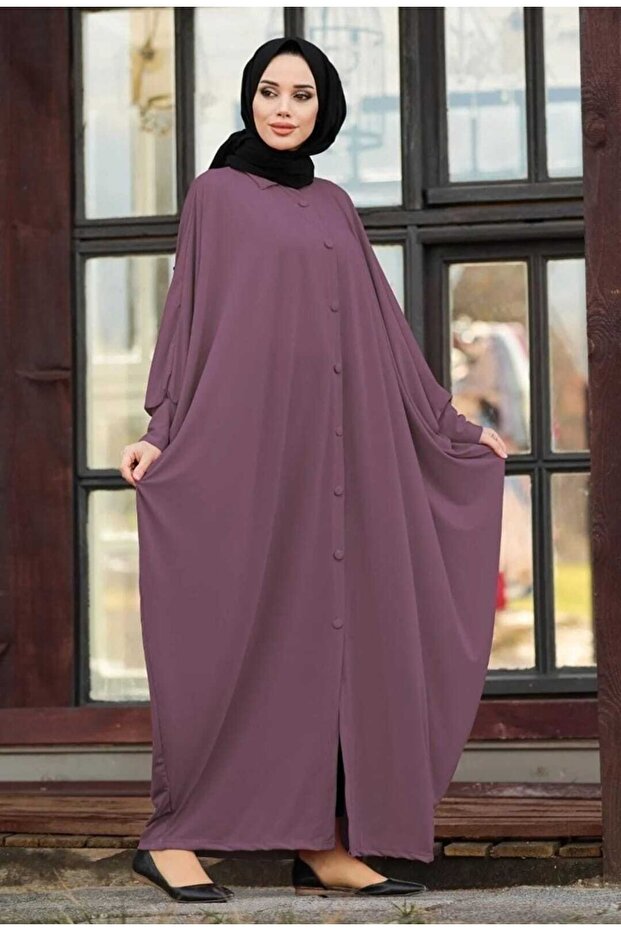 أكمام طويلة بأزرار أمامية وأكمام طويلة