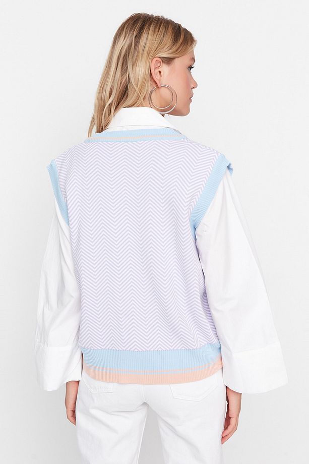 Lila V Yaka Geometrik Desenli Triko Süveter TWOAW22BZ0051 - 5