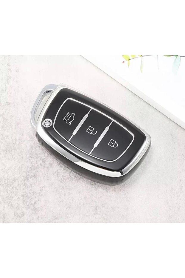 حافظة مفاتيح مصنوعة من مادة TPU باللون الأسود من Hyundai