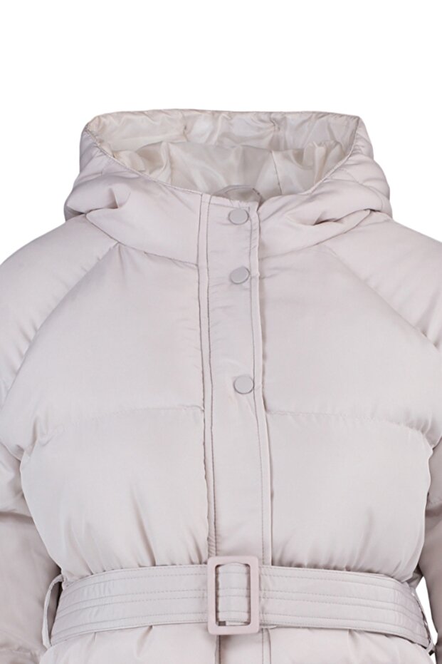 Taş Regular Kalıp Kapüşonlu Kemerli Su İtici Şişme Mont TWOAW23MO00188 - 11