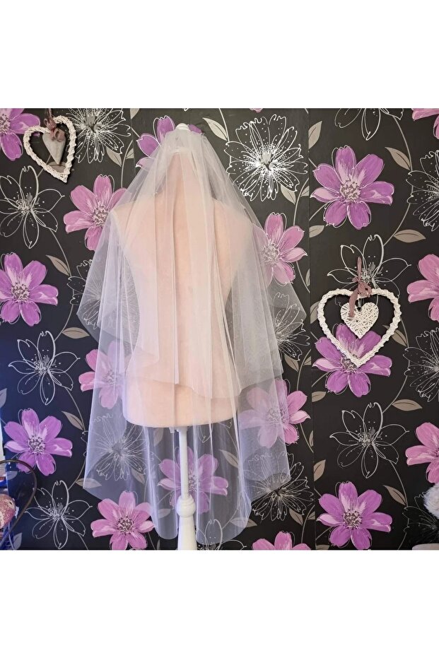 Plain Edge Simple and Stylish 1.5 Mt Veil