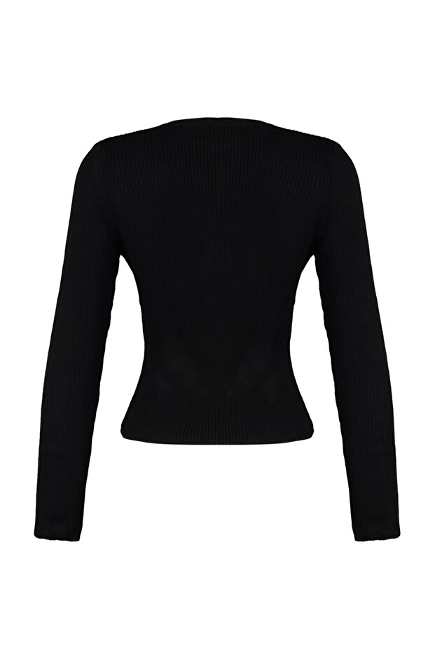 Czarny sweterek basic ze sznurkiem TWOAW22KZ1708 - 8