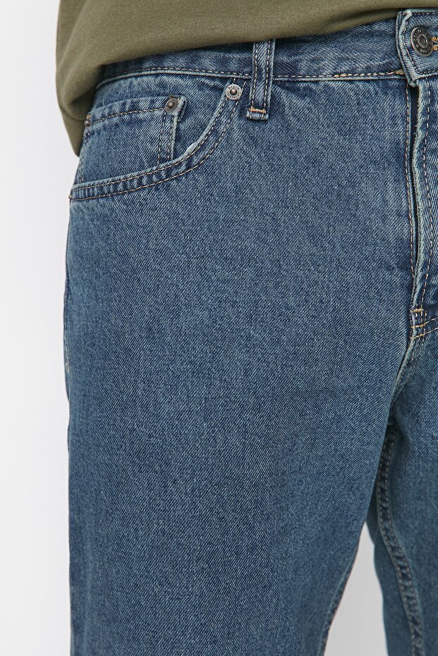 Lacivert Yeşil Eskitme Görünümlü %100 Pamuk Relax Fit Boyfriend Jeans Kot Pantolon TMNAW23JE00043 - 7