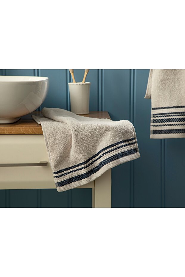 Polka Dot Cotton Hand Towel 30x40 cm Beige
