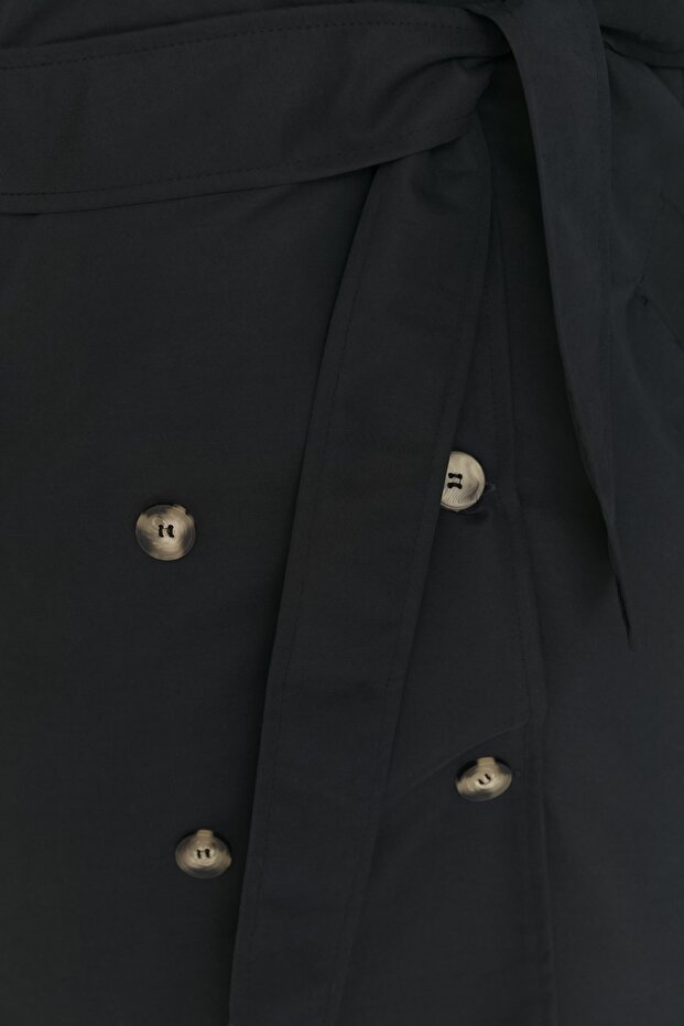 Black Shoulder Epaulette Detailed Jacket Collar Belted Wide Fit Trench Coat TBBAW23BM00001 - 4