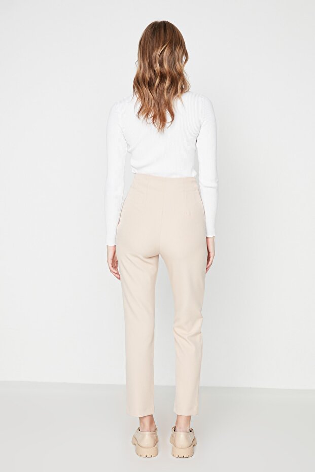 Magas derekú bézs cigaretta nadrág - nadrágtartók és bokáig érő, szőtt szövet TWOSS20PL0515 - 11
