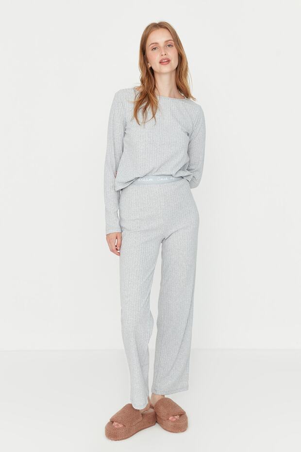 Gri Slogan Lastik Detaylı Fitilli Örme Pijama Takımı THMAW21PT0269 - 5