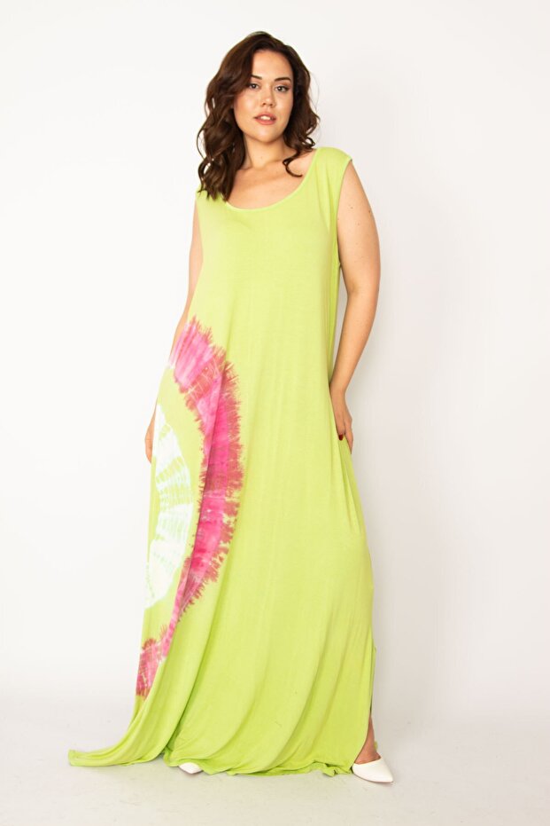 Women's Plus Size Green Batik Printed Maxi Dress 65n33886