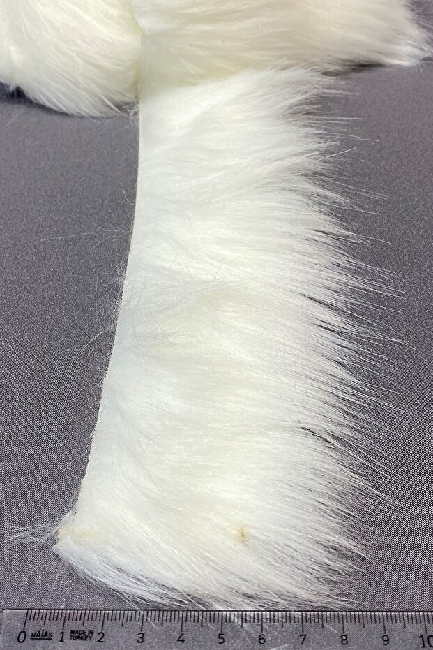 White Artificial Plush Strip Faux Fur – Tulle, Stylish Design, Women's Accessory – Tulle