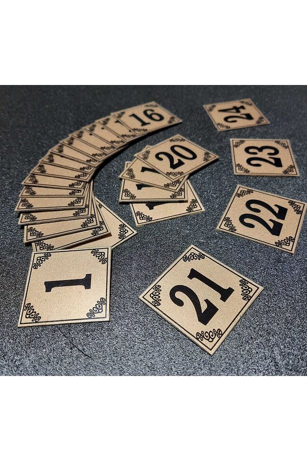 Kapı Numaraları No 1 Den 24 E 4x4 Cm Yapışkanlı Metalik Altınsarı Üzeri Siyah Baskı - 3