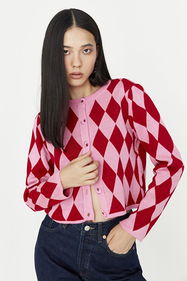 Pembe Crop Desenli/Jakarlı Ceket Görünümlü Triko Hırka TWOAW23HI00176 - 2
