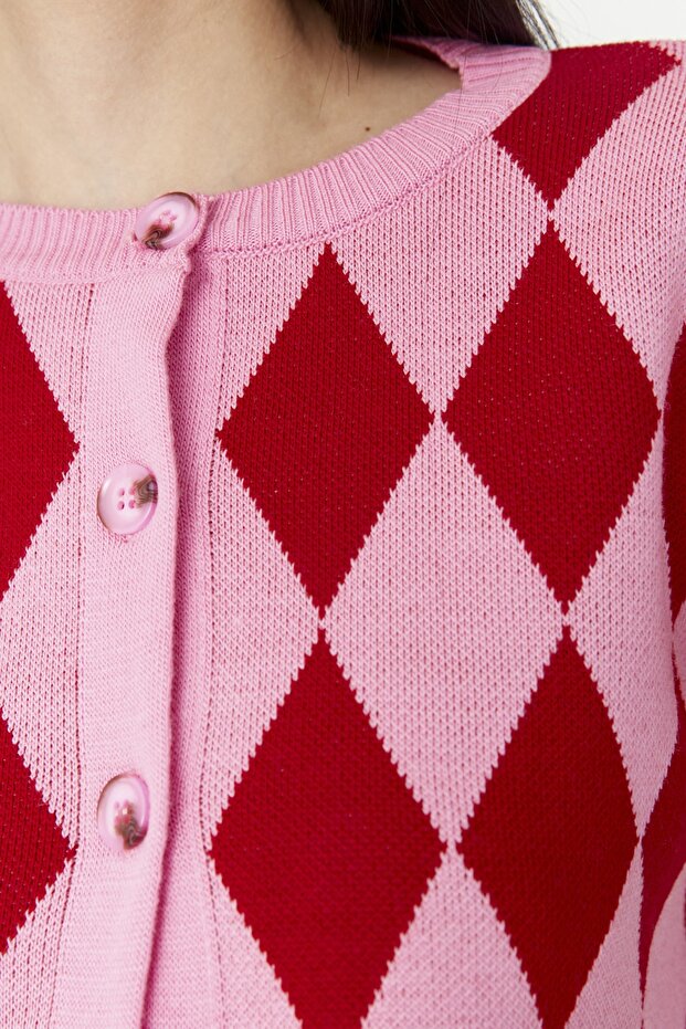 Pembe Crop Desenli/Jakarlı Ceket Görünümlü Triko Hırka TWOAW23HI00176 - 4