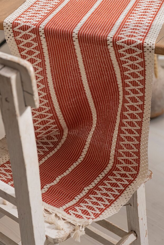 مفرش طاولة من الدانتيل القطني مقاس 35 × 145 سم