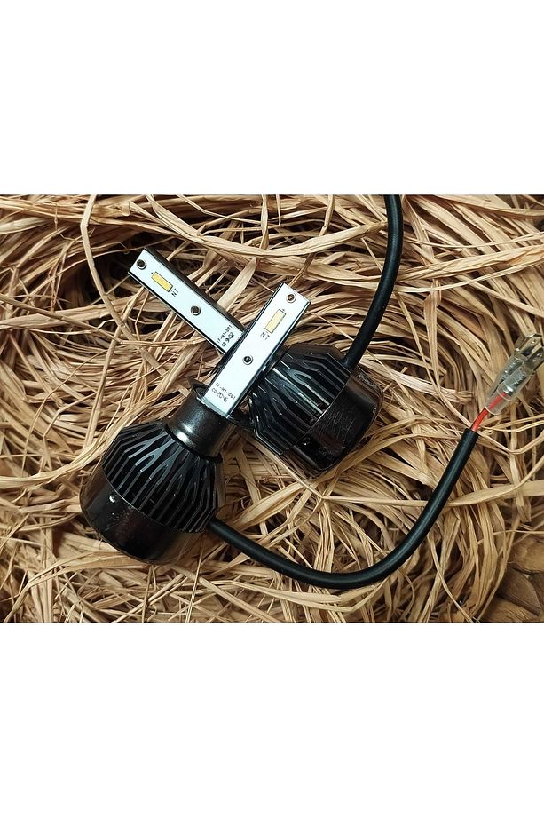 Kuba Ege 100 Optik Beyaz Led Xenon ( Sellektörde Şimşek Etkili ) - 2