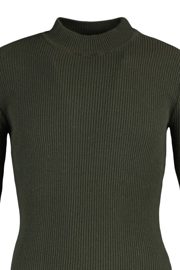 Haki Fitted Pamuklu Dar Kalıp Yarım Balıkçı Yaka Fitilli Triko Kazak TMNAW21KZ0568 - 7