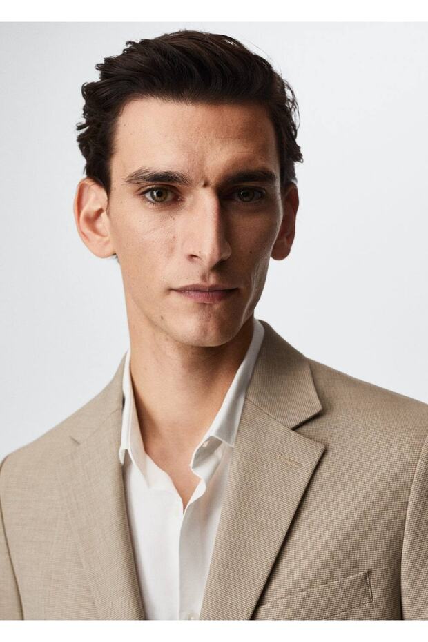 Slim-Fit Woolen Blazer Jacket - 6