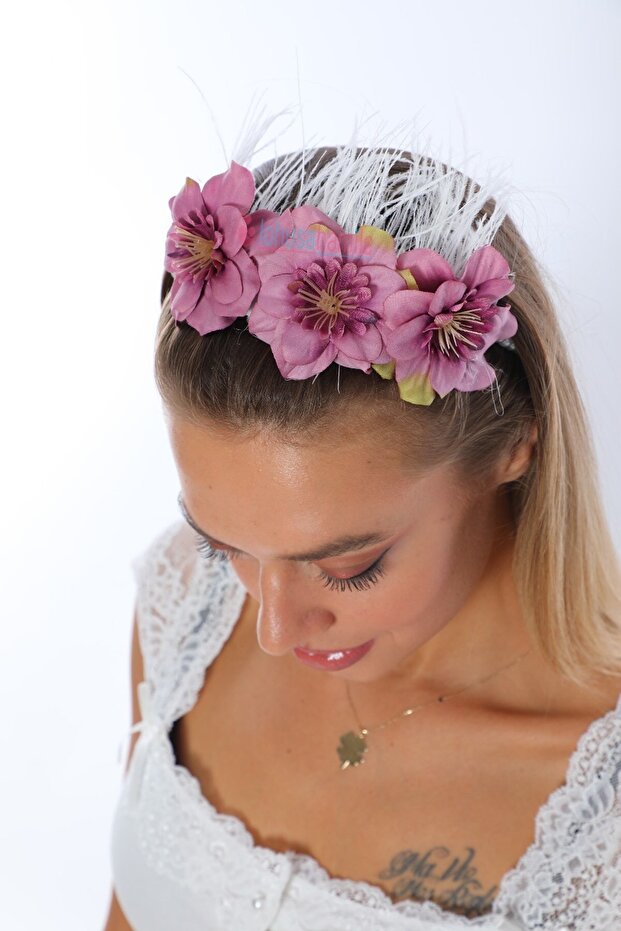 Lh 1134 Dried Rose Floral Feathered Maternity Crown