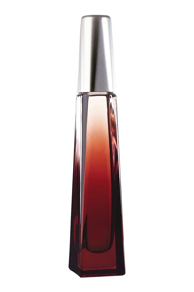Surrender  Edt 50 ml Erkek Parfüm - 1