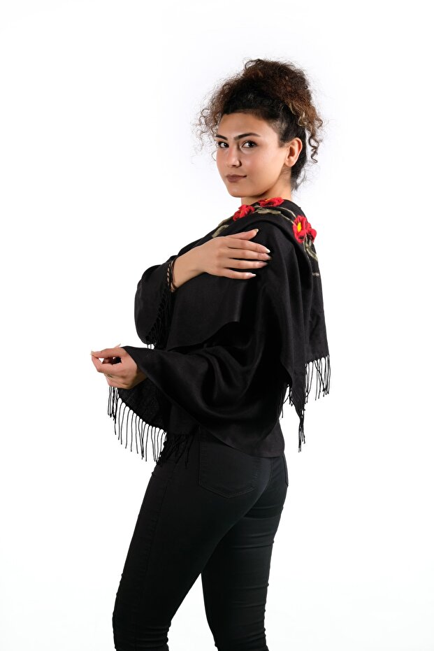 Keçe Işlemeli Şal - 2