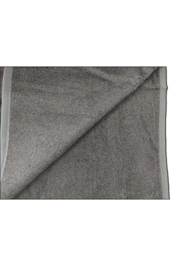 Başaran Tek Kişilik Desensiz, Düz, Gri, Sade Lüks Peluş Battaniye, 2,3kg - 2