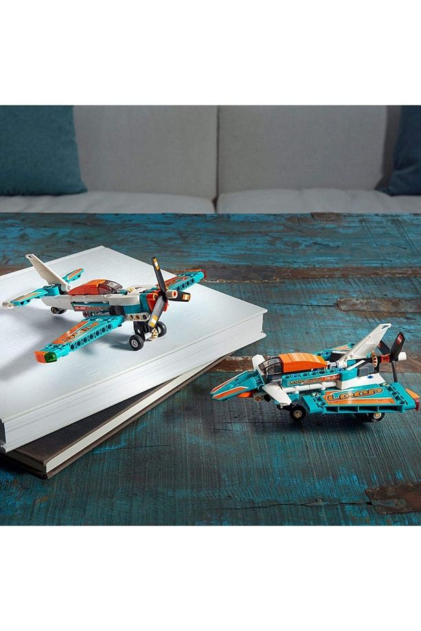 Technic Yarış Uçağı 42117 - Çocuklar Için Oyuncak Uçak Yapım Seti (154 Parça) - 8
