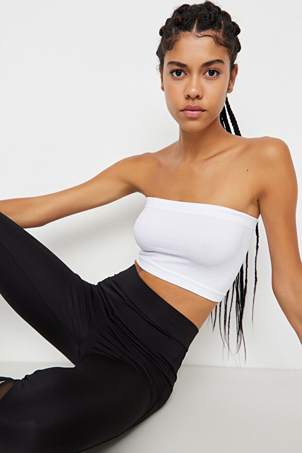 Beyaz Seamless/Dikişsiz Hafif Destekli/Şekillendirici Straplez Örme Spor Sütyeni TWOAW20BS0018 - 3