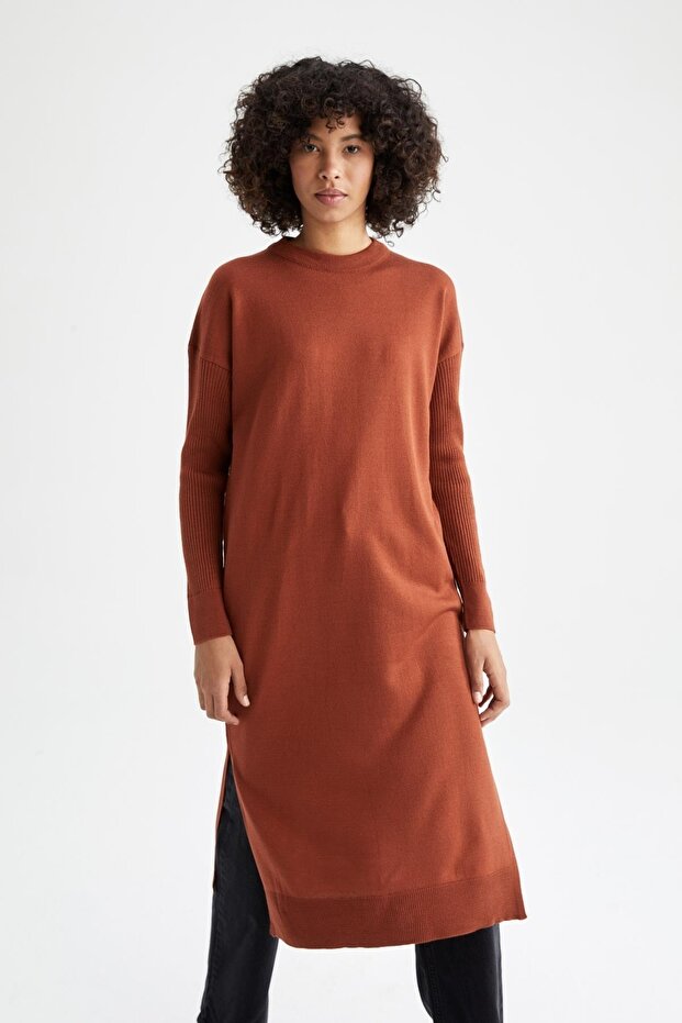 Regular Fit Crew Neck Tunic - 4