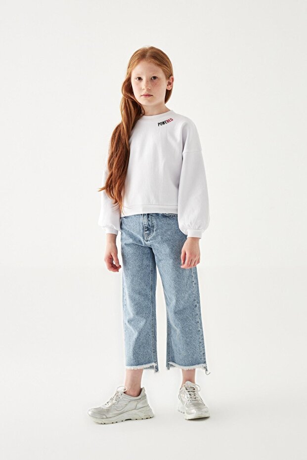Girl's White Sweatshirt
