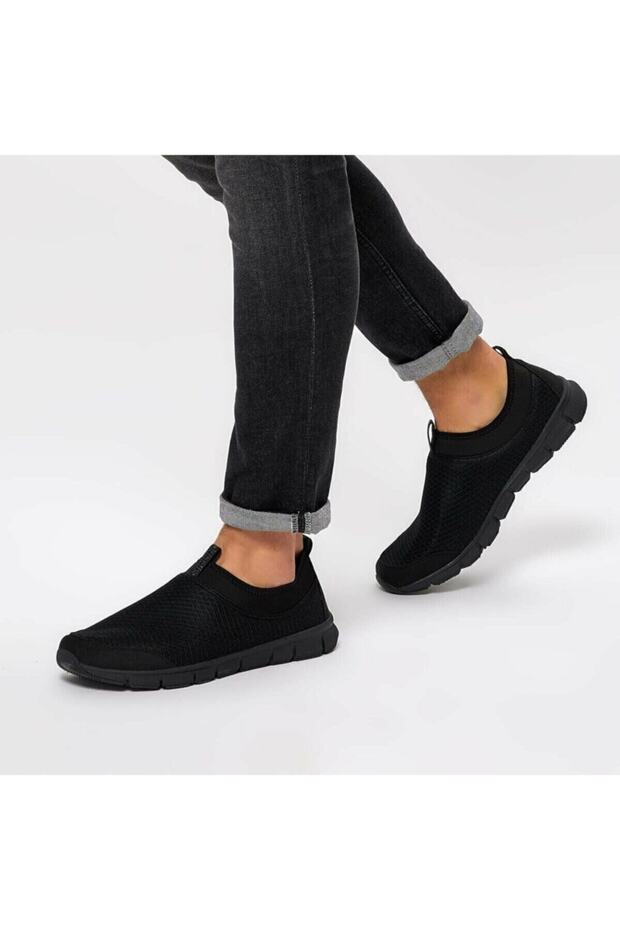 Voten Black Men's Comfort Shoes
