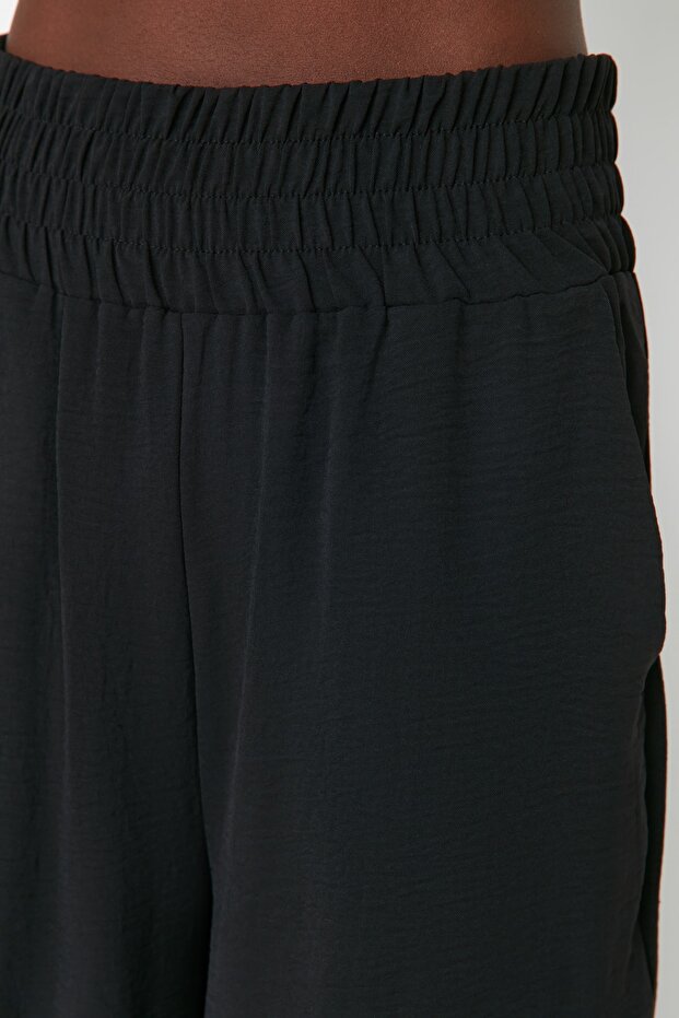 Siyah Wide Leg/Geniş Paça Beli Lastikli Dokuma Pantolon TWOSS22PL00024 - 6