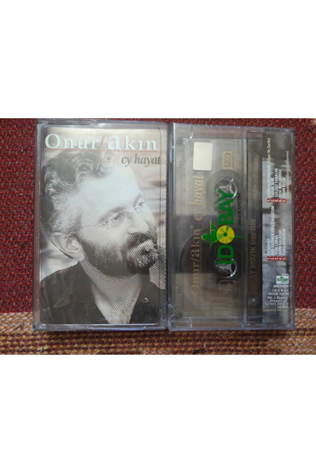 Onur Akın Ey Hayat Glass Printing with Gelatin