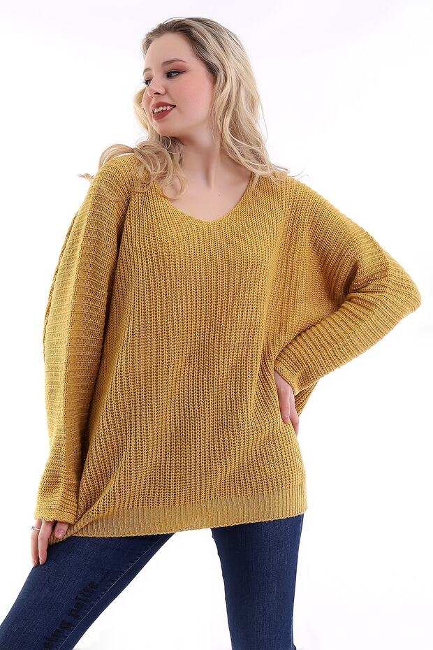 V-Neck Oversize Sweater - 4
