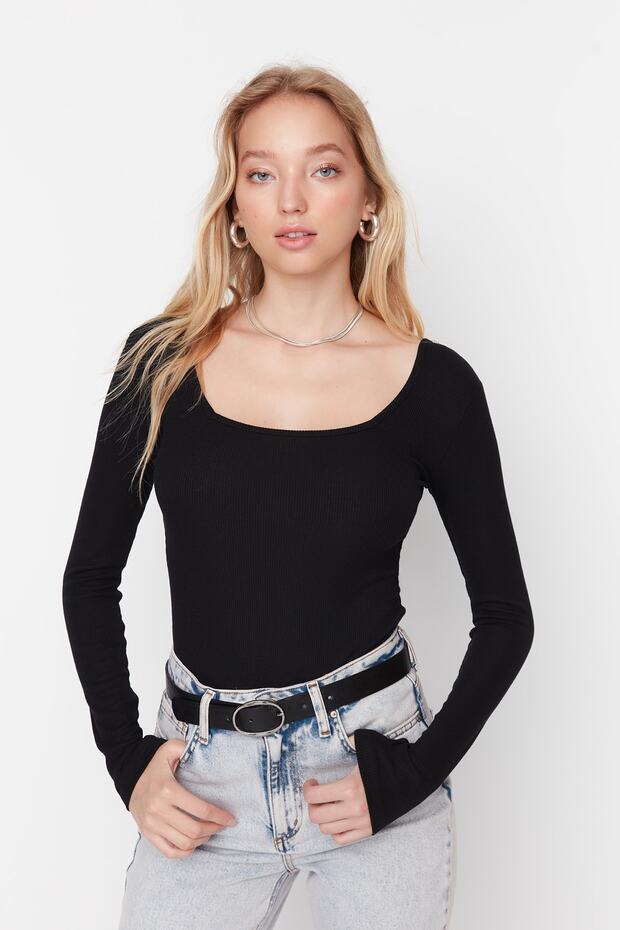Siyah Kare Yaka Uzun Kollu Fitilli Esnek Çıtçıtlı Örme Body TWOAW21BD0022 - 4