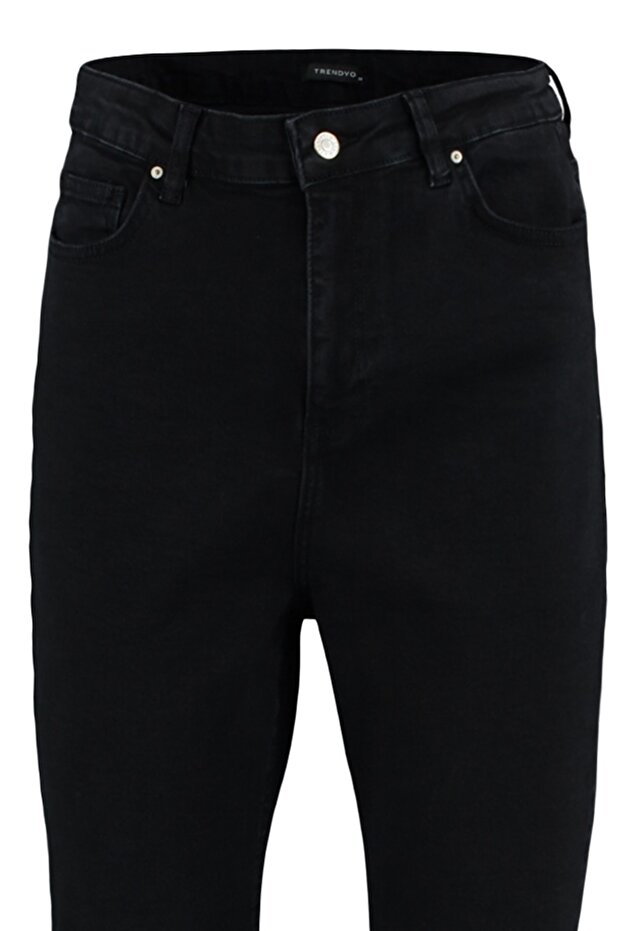 Siyah Yüksek Bel Dar Paça Esnek Skinny Büyük Beden Jeans TBBAW23CJ00032 - 8