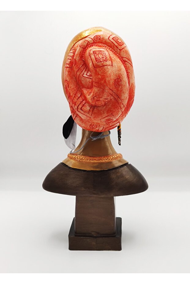 Afrikalı Kadın Biblo - 3