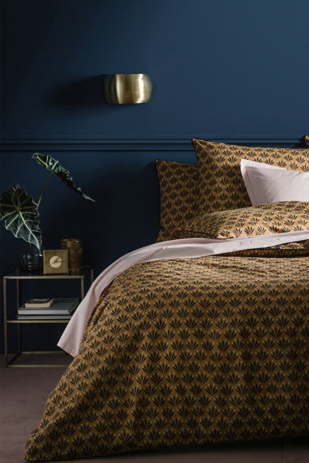 Lisbon Gold Komodin - 2