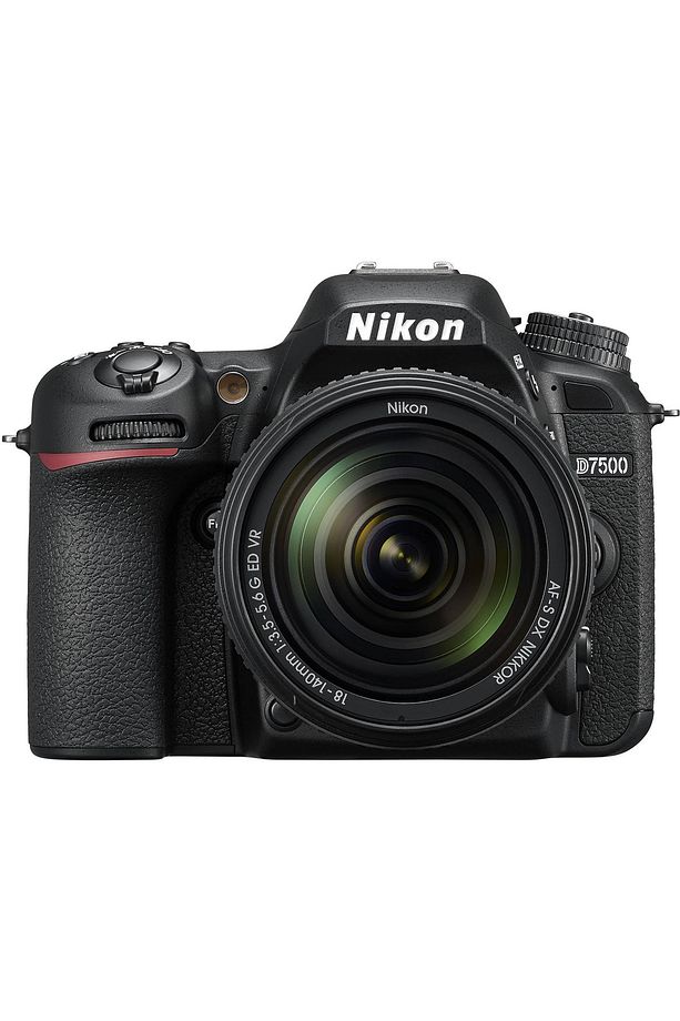 D7500 + AF-S DX NIKKOR 18-140 VR DSLR Kamera - 1